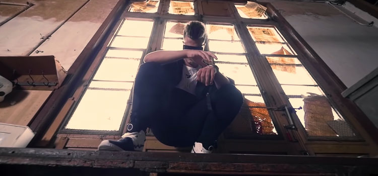 Romántico y profundo, así es el nuevo tema de Adexe y Nau