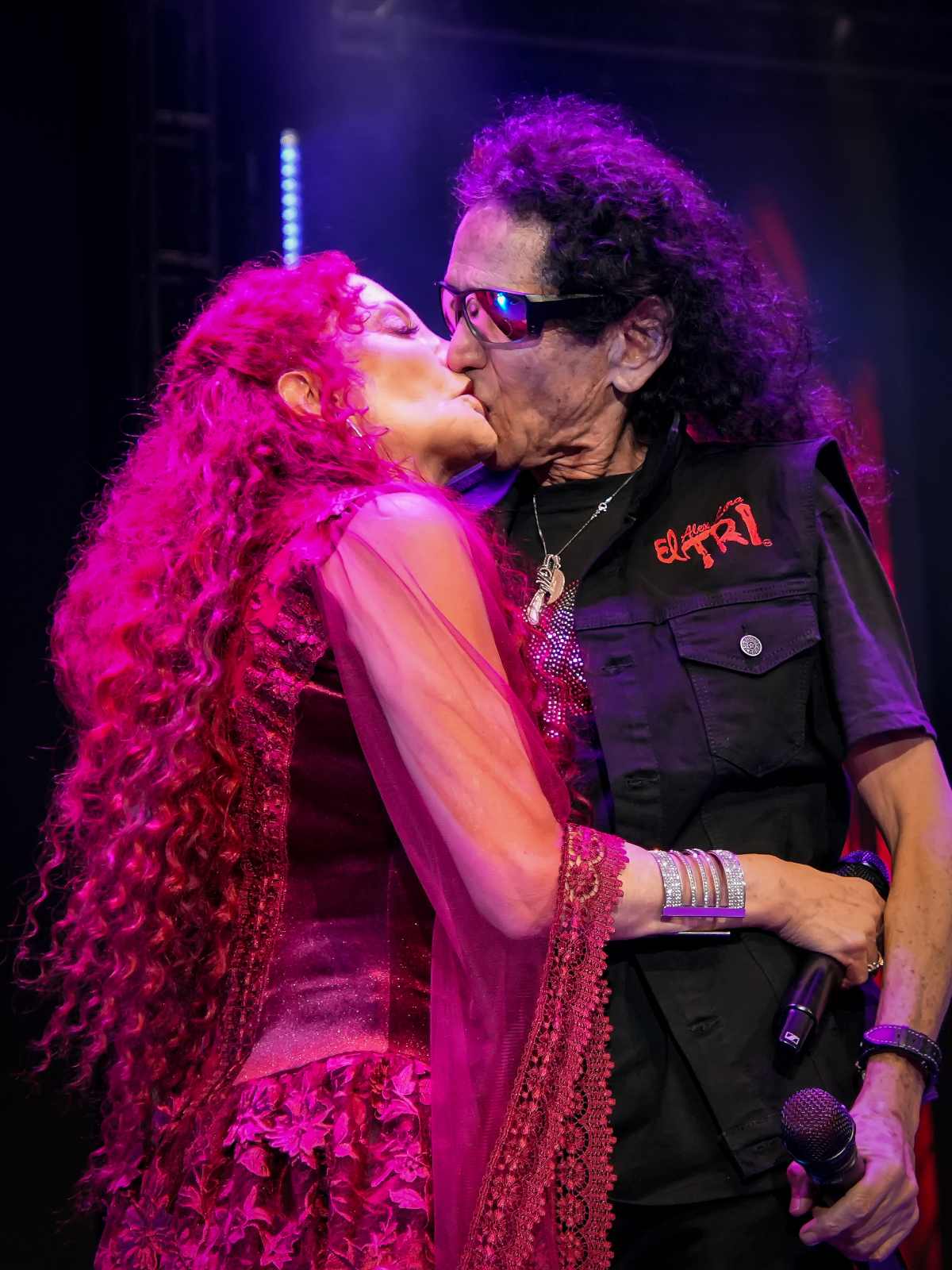 Álex Lora y el Tri anuncian concierto en el Palacio de los Deportes 1