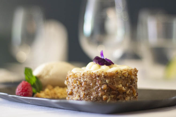 Degusta lo mejor de la comida contemporánea en CATORZE 2