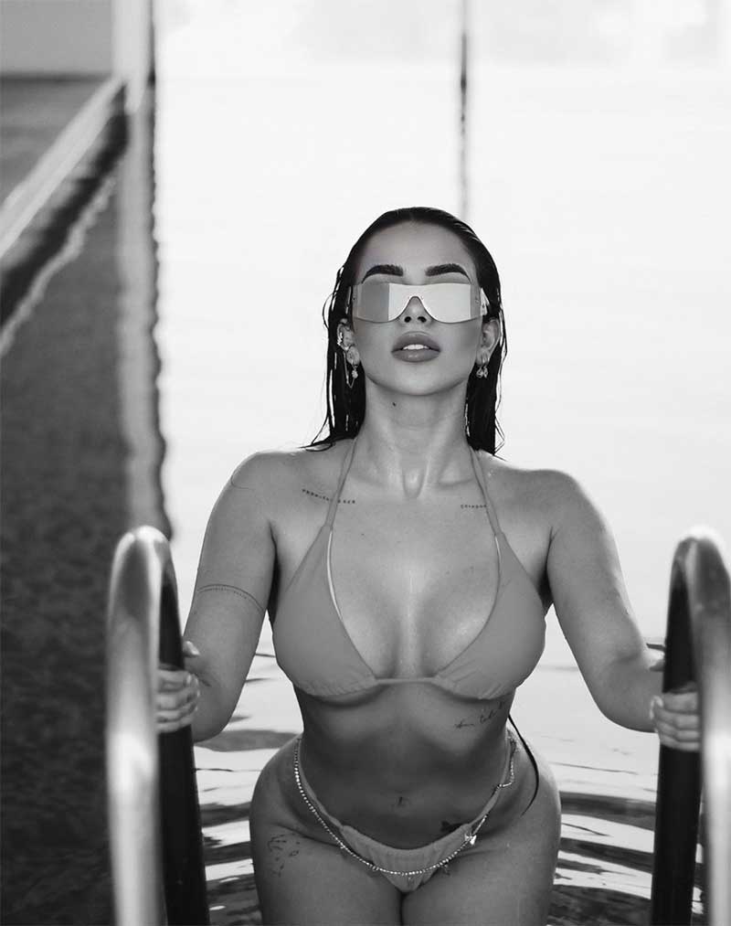 dania-mendez-sensual–en-playboy