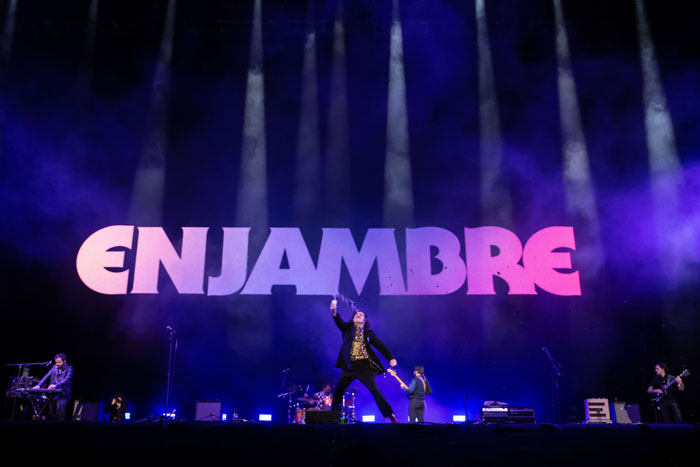 Vive Latino 2023: El día en que Enjambre superó a Red Hot Chili Peppers 7