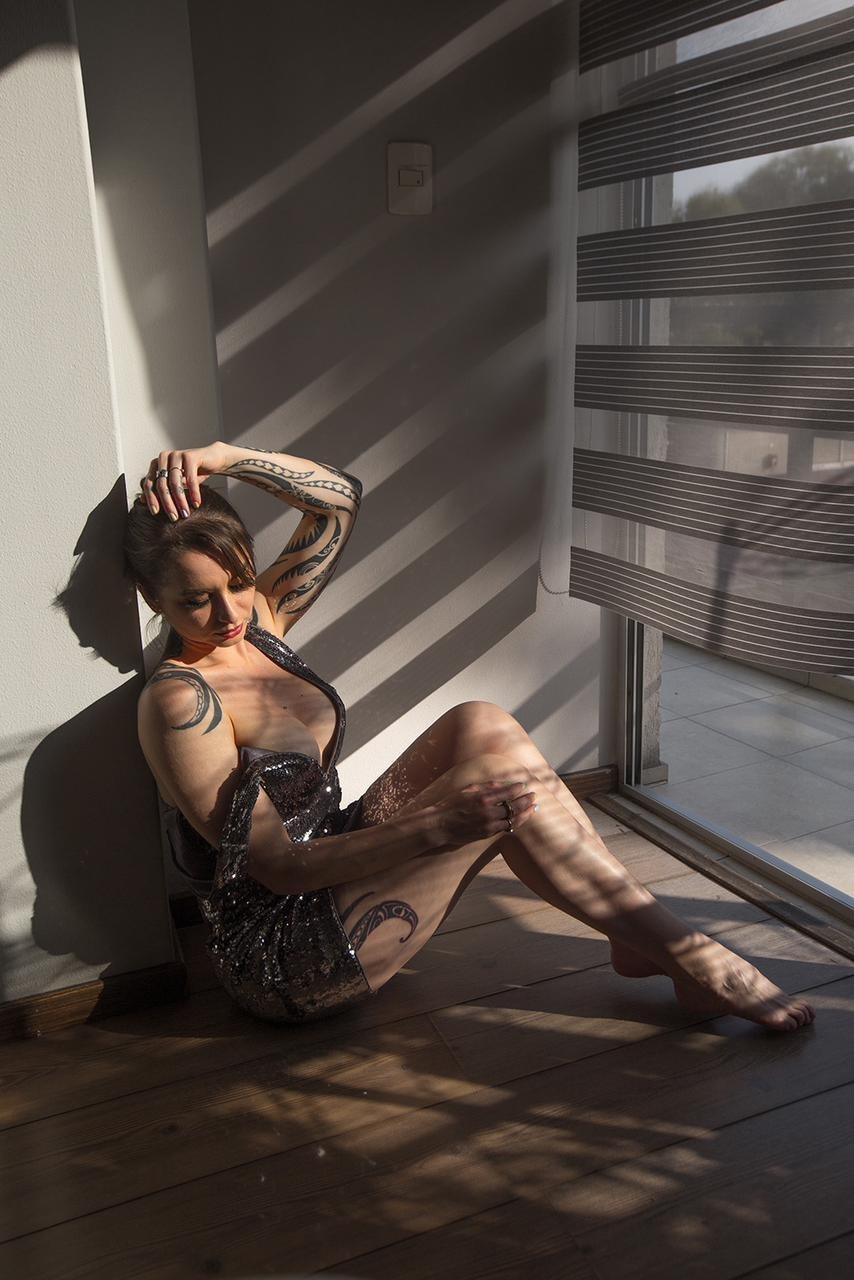Ingrid Brans: La Reata hace rap como Limp Bizkit | PlayboyIngrid Brans: La  Reata hace rap como Limp Bizkit