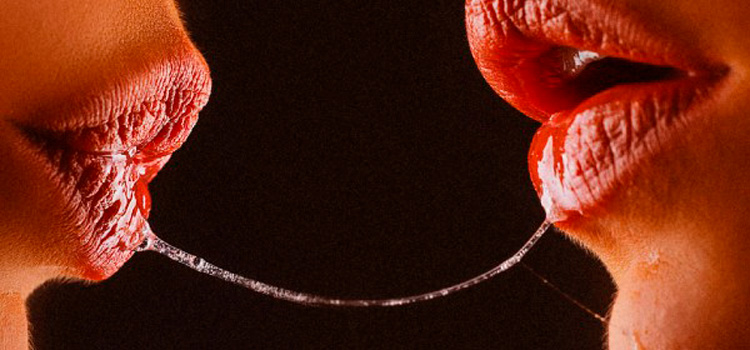 ¿La saliva es el lubricante perfecto?