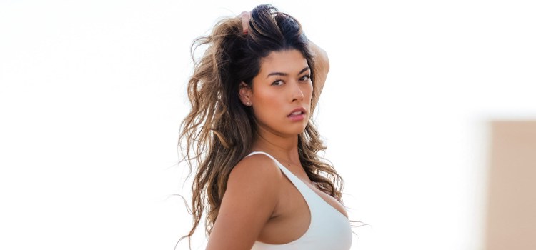 Chloe Sasha, de esposa desesperada a bomba sexy