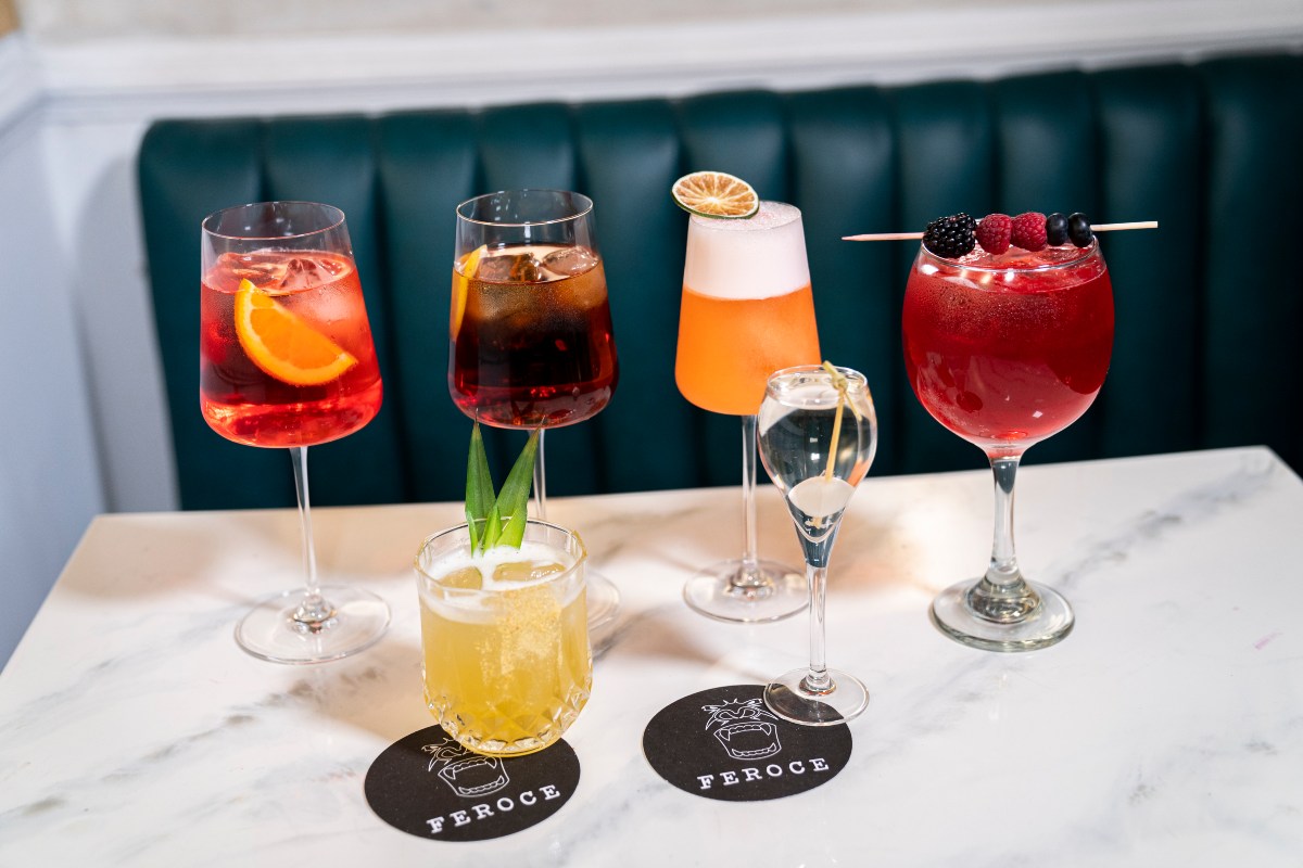 Cocktails & Mocktails.
