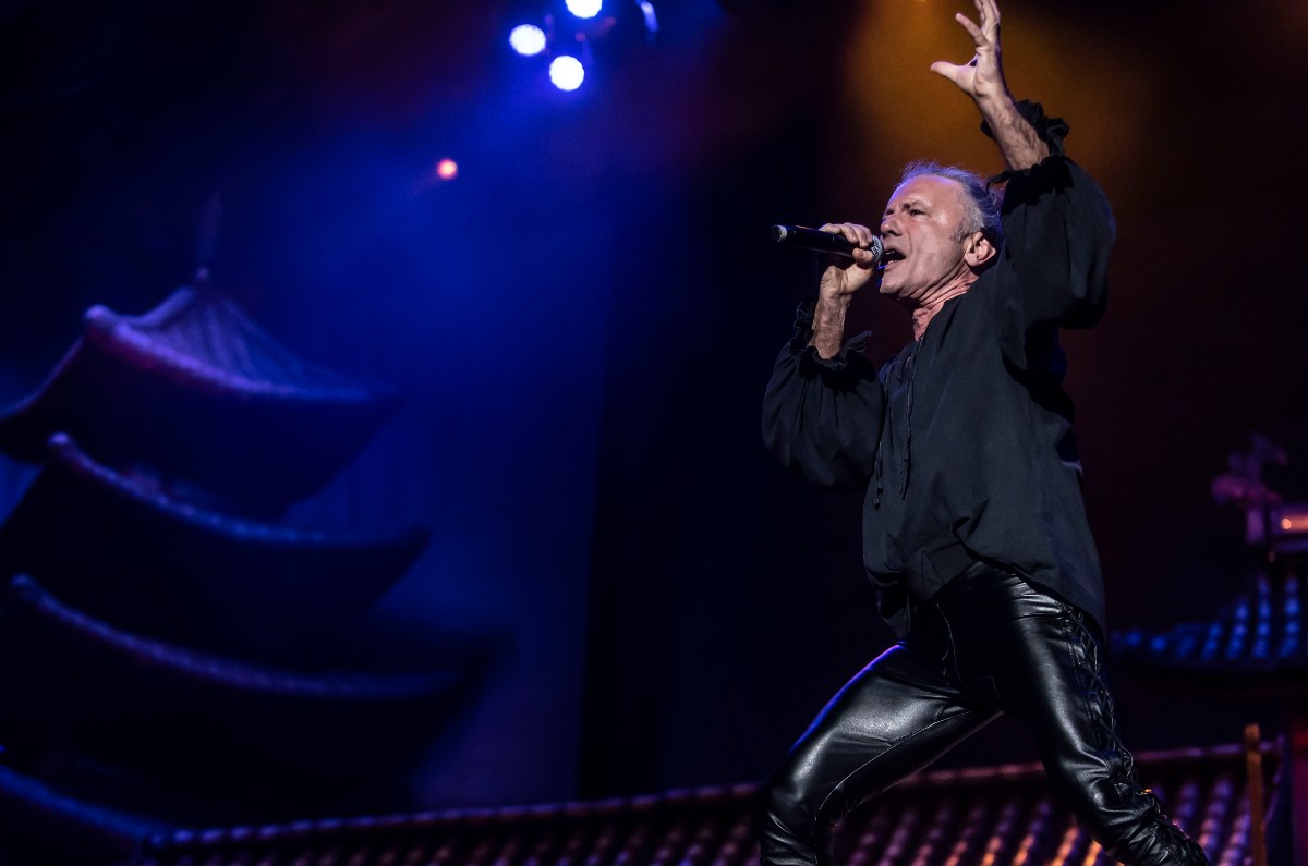 Bruce Dickinson ofrecerá conciertos como solista en México