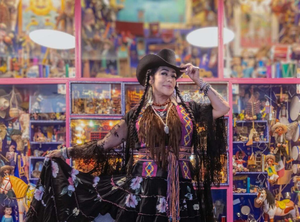 Lila Downs. Foto de Lulú Urdapilleta.