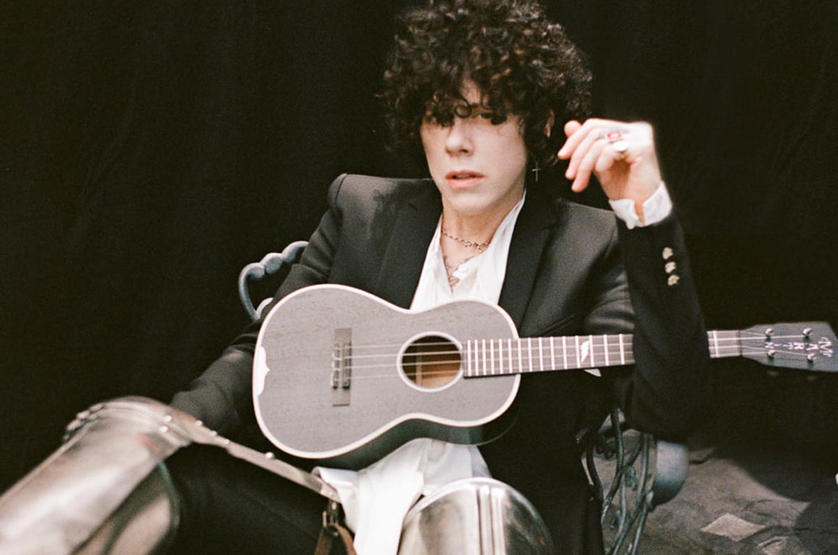 LP regresa a México con su nuevo álbum: Love Lines