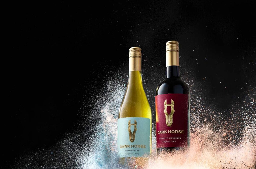Dark Horse: el vino californiano renueva su imagen en 2024