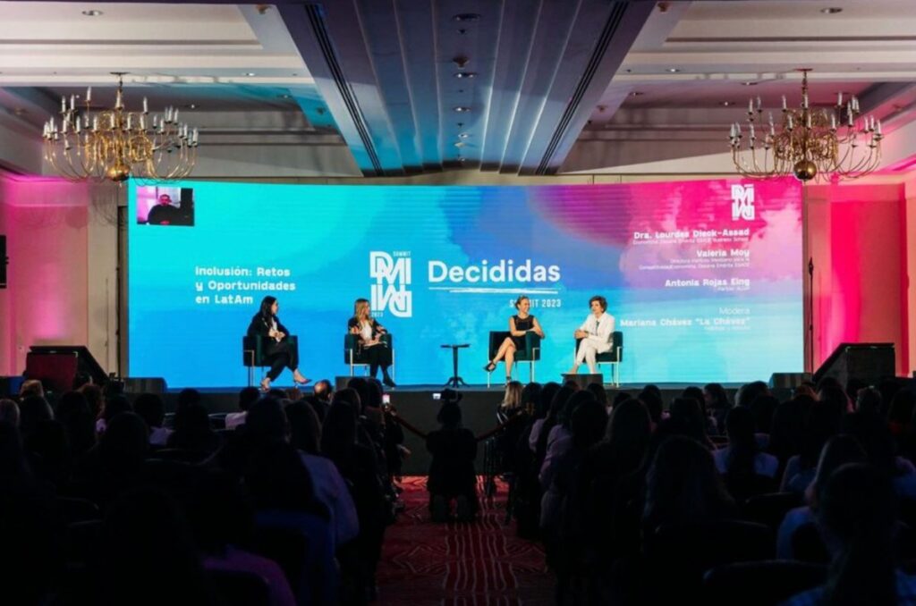 300 Líderes de Latinoamérica en Decididas Summit 2024