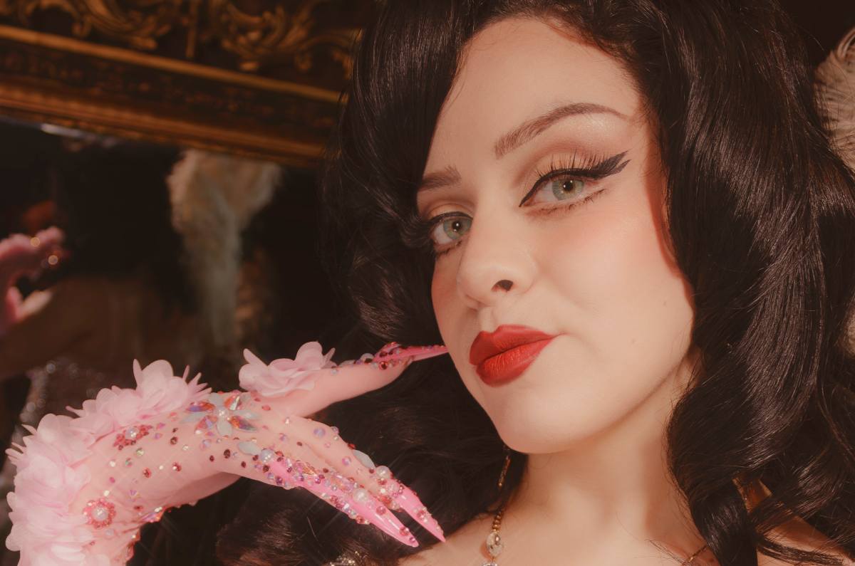 Delirio Tropical estrena un sexy show de burlesque