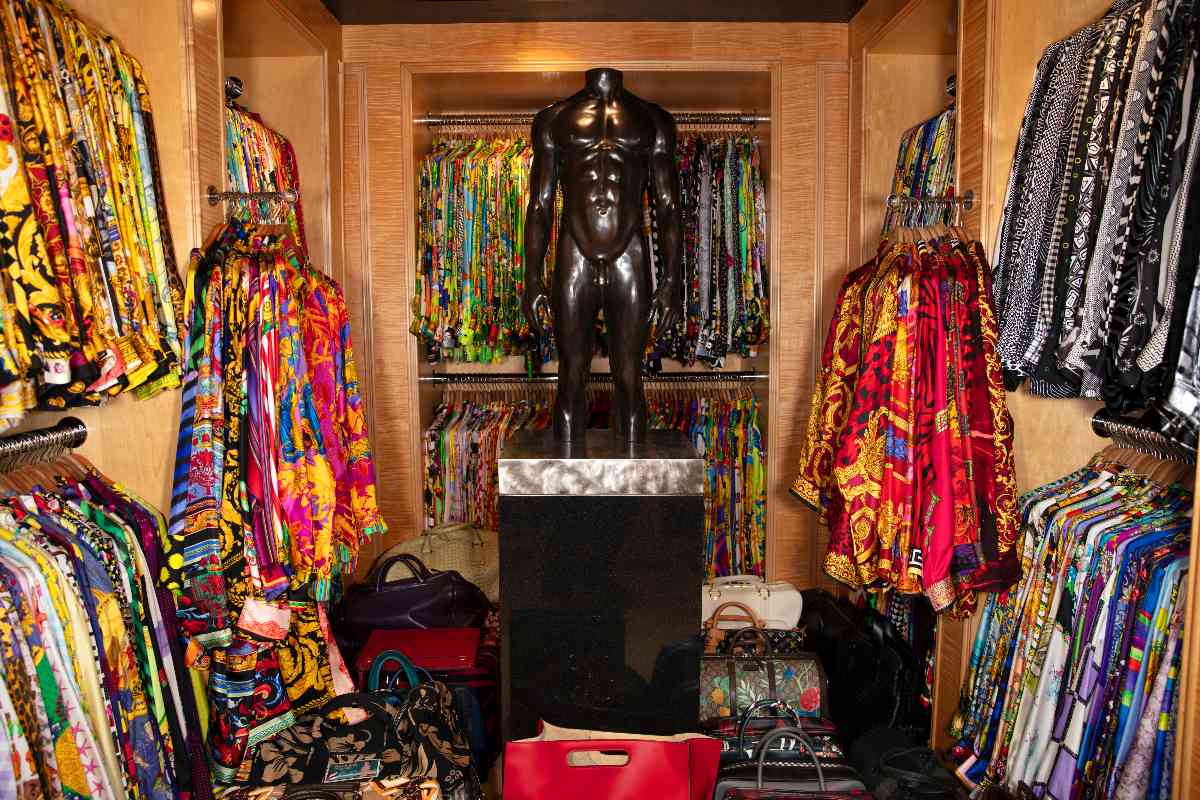 Fotografía del interior del Penthouse de Elton John en Atlanta 2023.  Foto: Christie's.