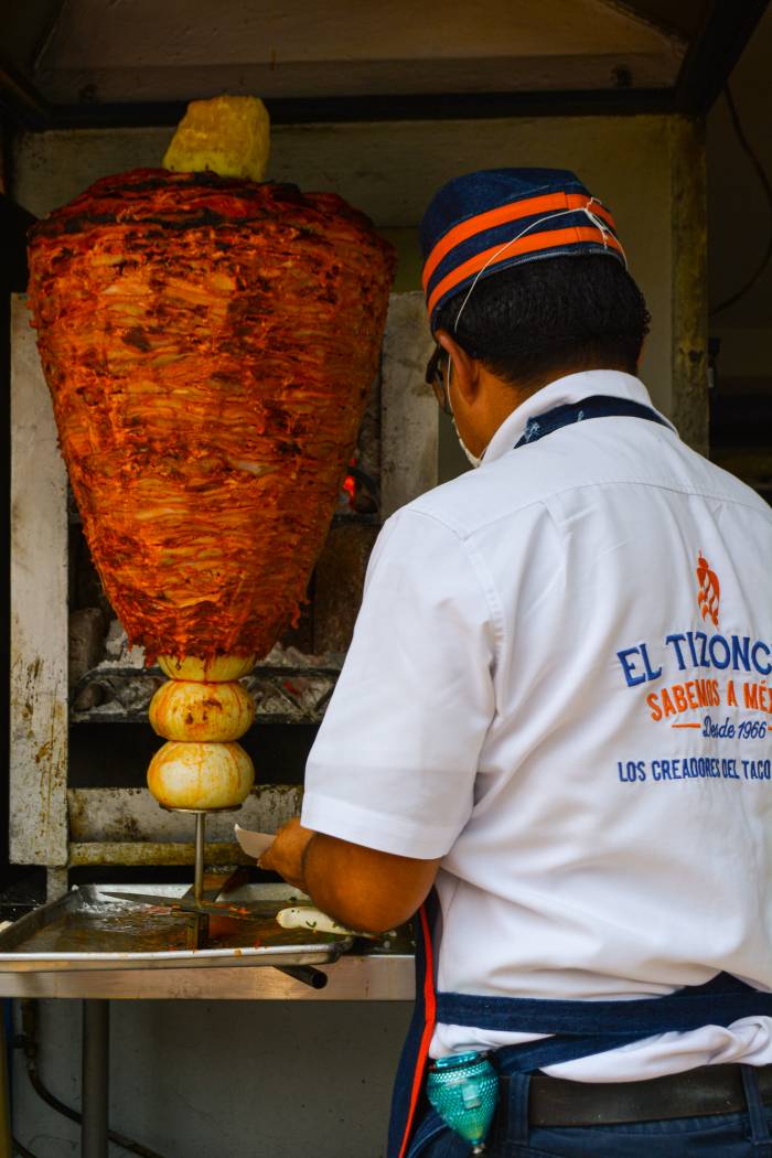 Conoce la historia del delicioso Trompo al Pastor 2