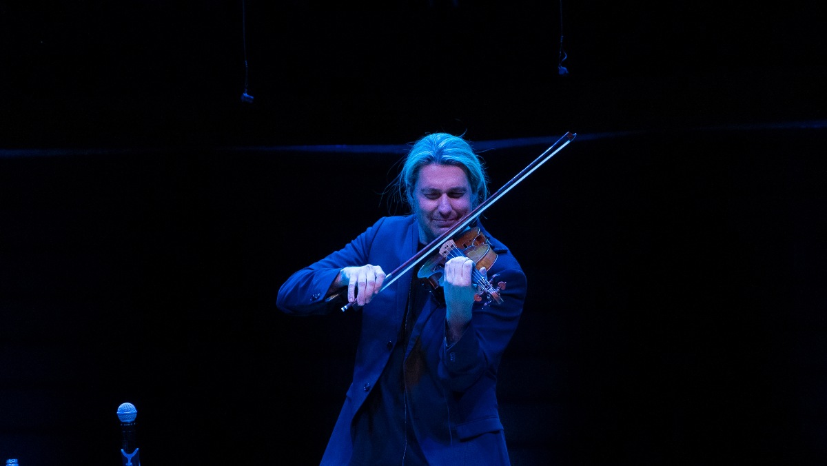 David Garrett encanta la sala Nezahualcóyotl 1