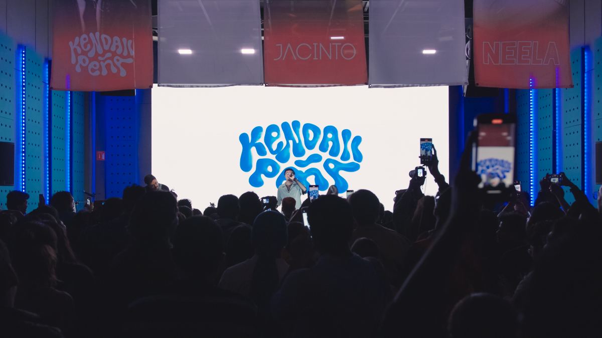 La nueva música emergente: Neela, Kendall Peña y Jacinto 1