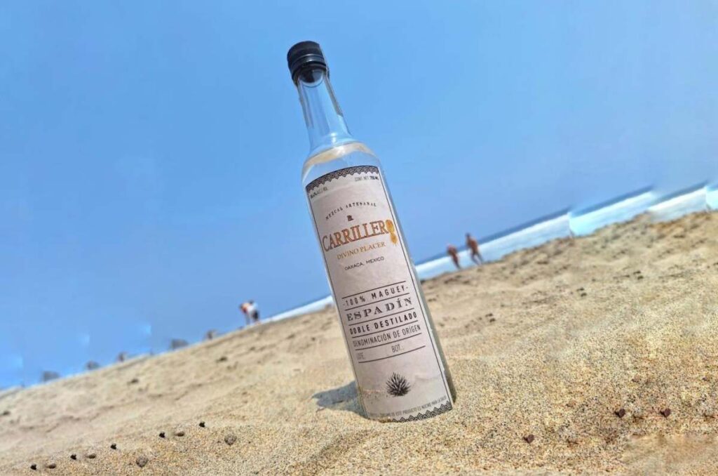 Carrillero, el mezcal oaxaqueño del ambiente swinger