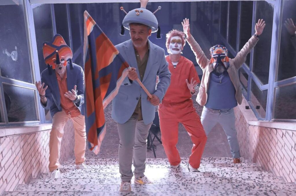 Love of Lesbian lanza nuevo álbum y gira por México