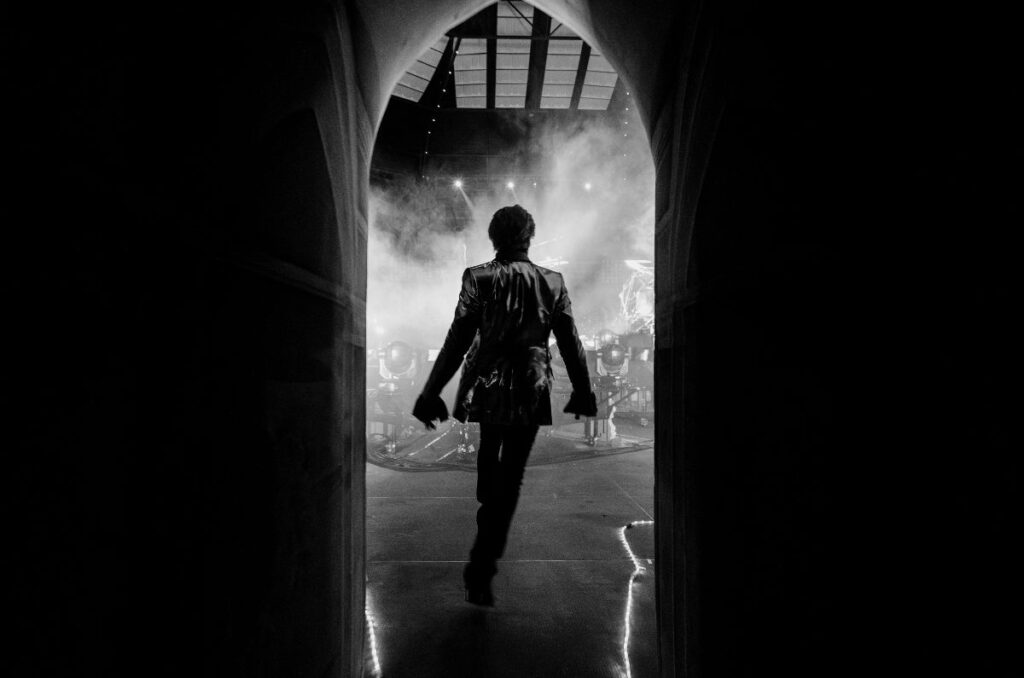 Ghost conquista la taquilla: su película recauda 5 millones de dólares