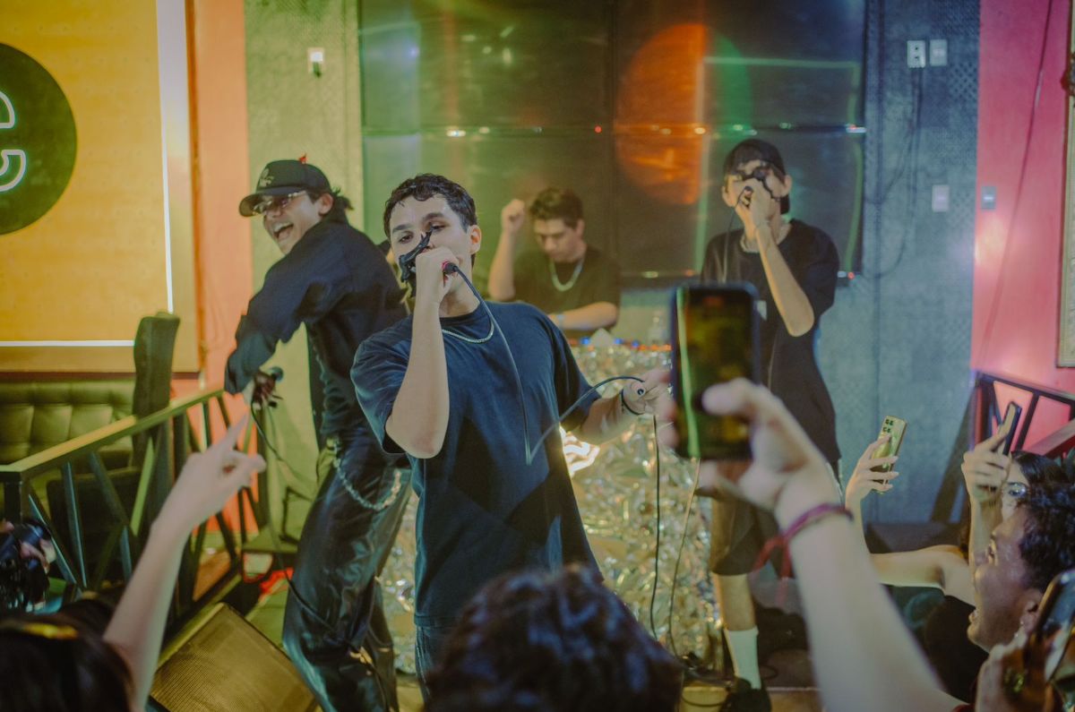 2002 MOBB: el colectivo audiovisual al que debes poner atención