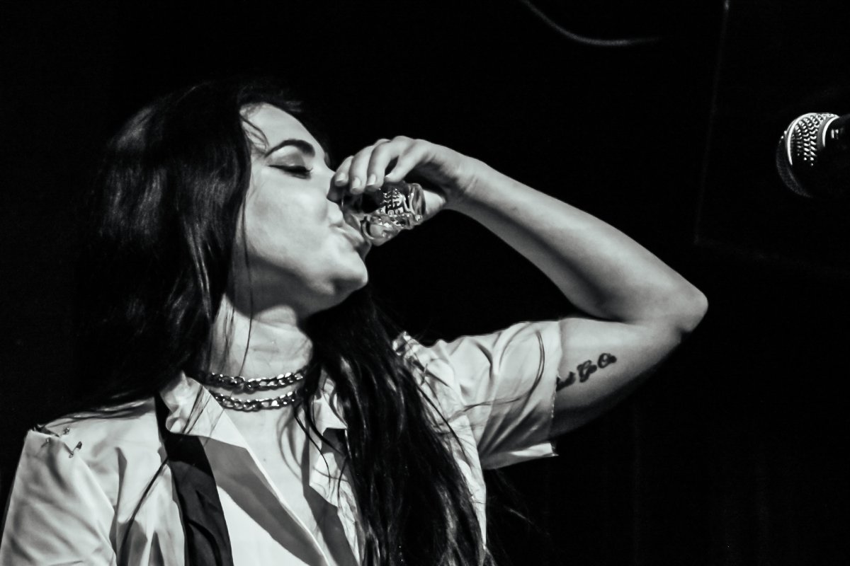 Kenya Saiz pasa por un Glow Up artístico 1