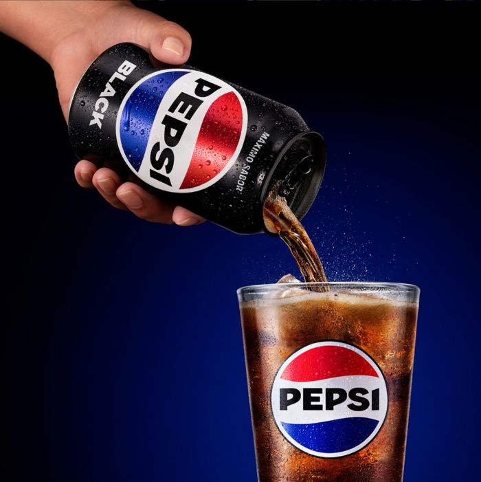 Mariana Bo se une a Pepsi Black en una lata edición especial 0