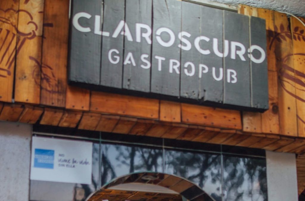 Claroscuro Gastropub celebra 9 años: ¿le vas a caer?