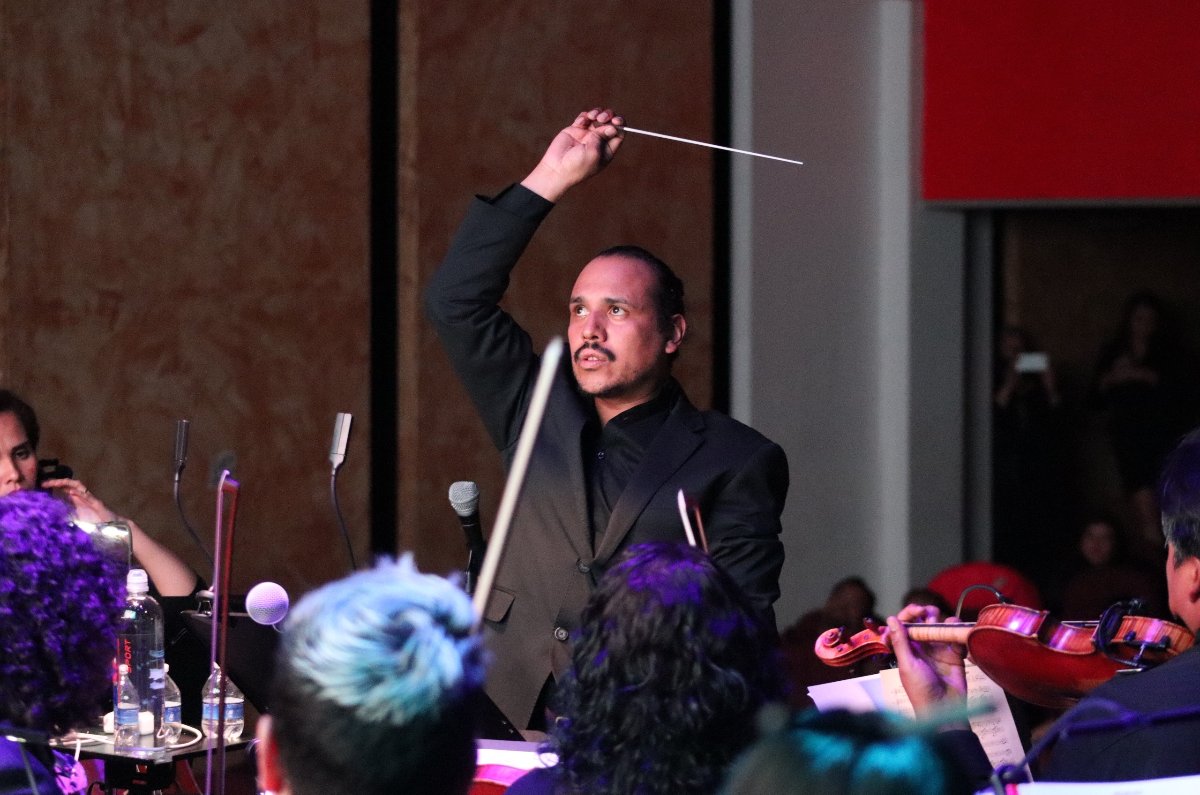 Manuel Serna musicaliza los clásicos del cine en vivo