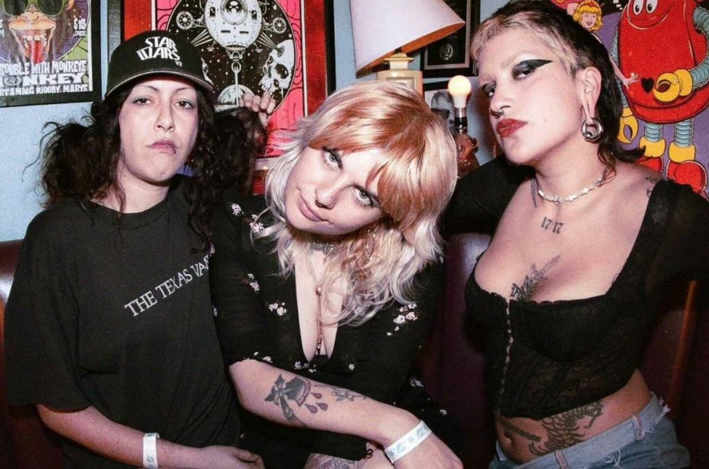 Buzzed Lightbeer: conoce a este trío punk de la escena de San Francisco