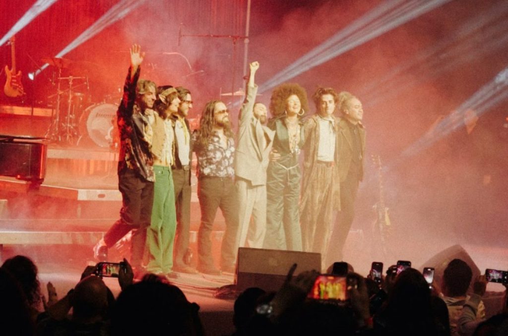 Jay de la Cueva conquista el Teatro de la Ciudad