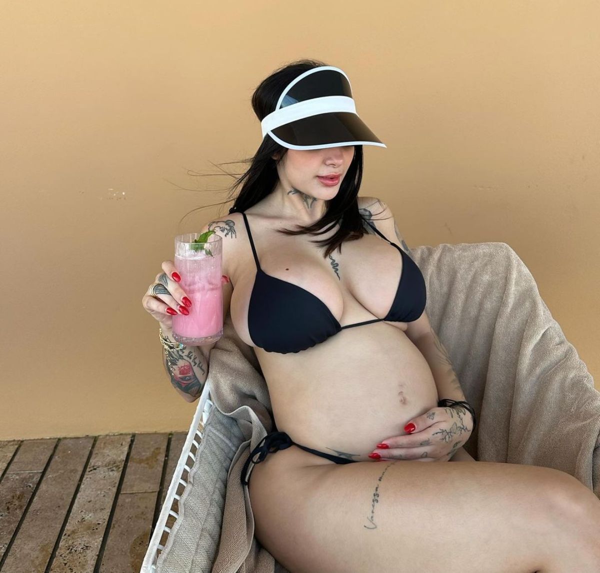 Karely embarazada xxx