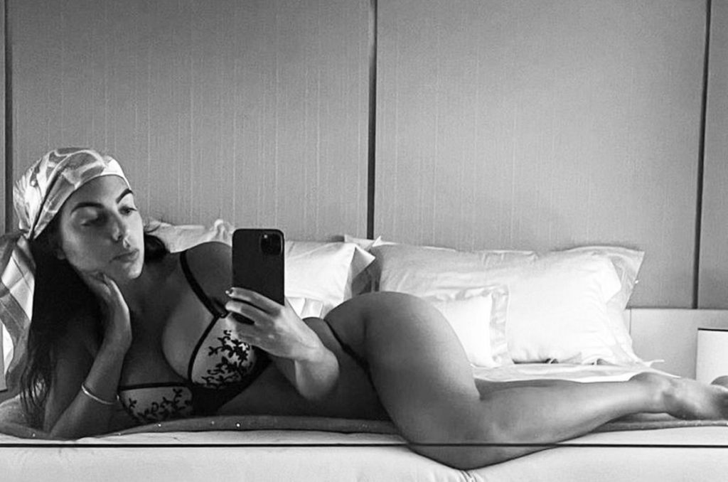 Georgina Rodríguez, esposa de CR7, sorprende con fotos desnuda
