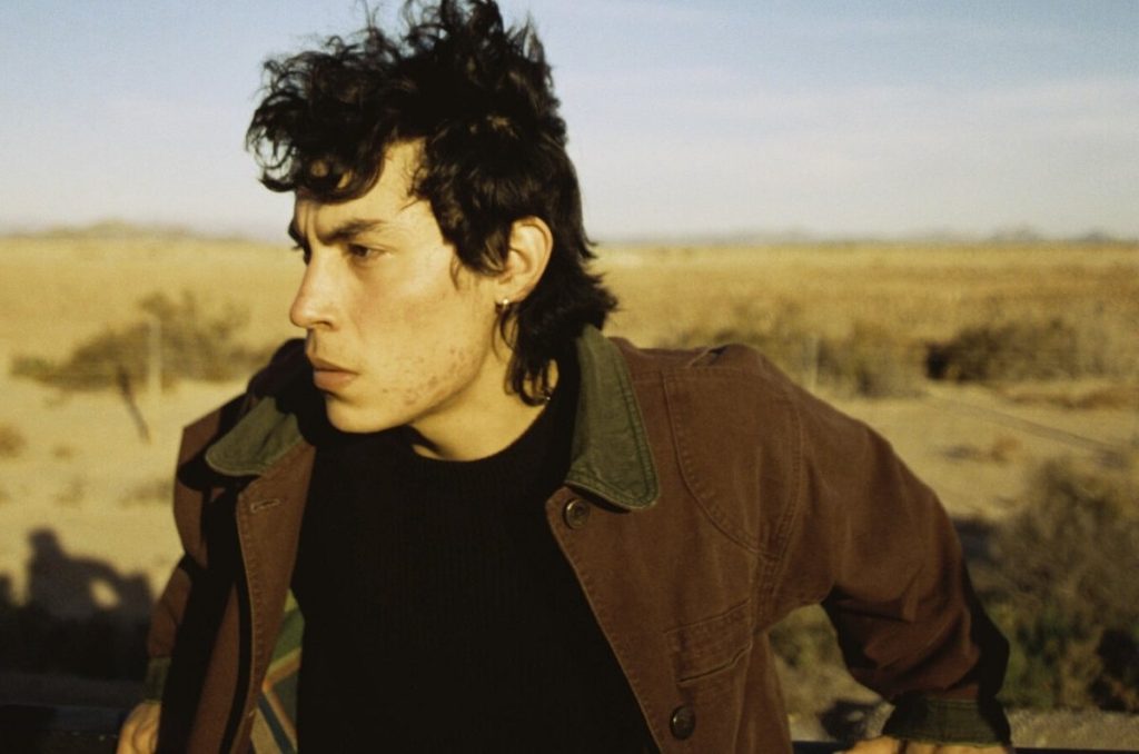 Ed Maverick presenta su cuarto álbum de estudio: La Nube En El Jardín