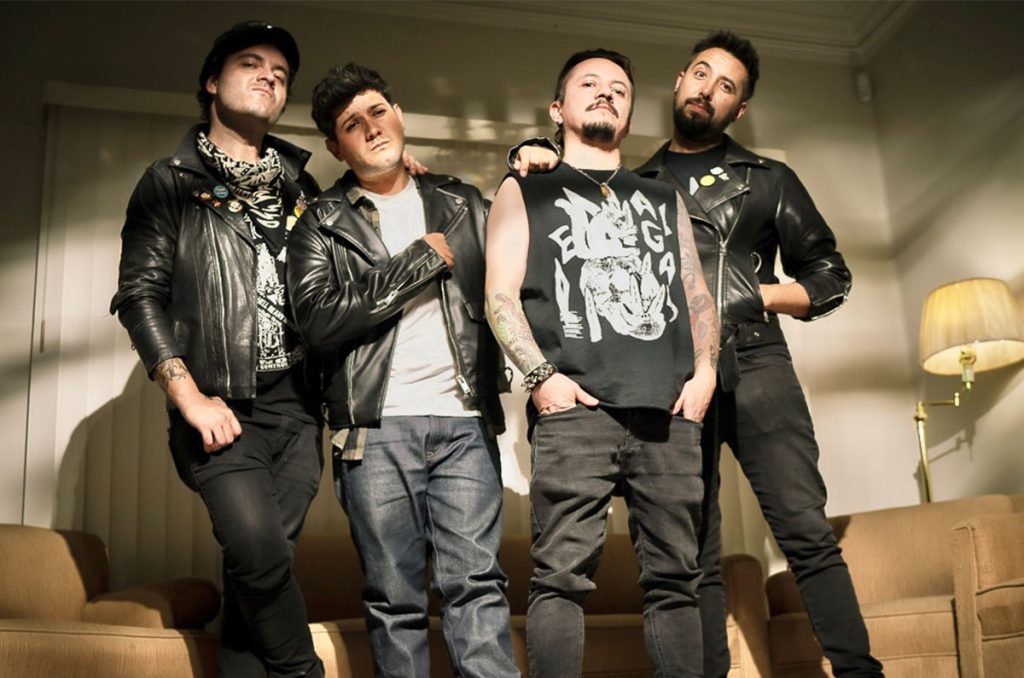 Vuelve el Punk Rock: DE NALGAS Lanza “Bisnesland“