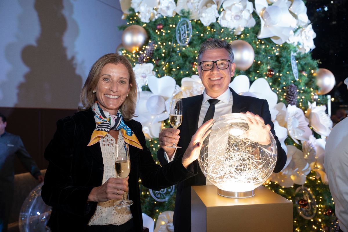 JW Marriott México Polanco encendió su elegante Árbol de Navidad 0
