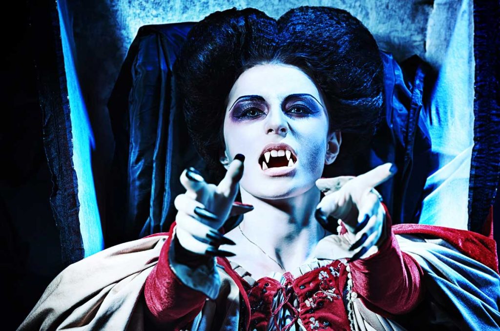 Las series de vampiros que no puedes dejar de ver