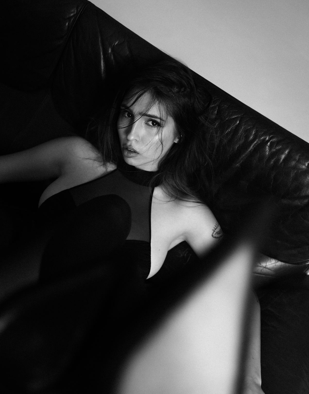 Modelo: @aisultanaonly
Lingerie body: @zhilyova_universe
Fotografía: @khodoralena