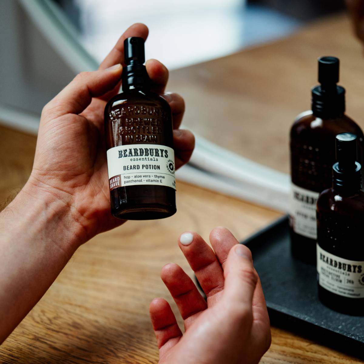 Cuidado de la piel para hombres: ¿vale la pena Beardburys Essentials? 2