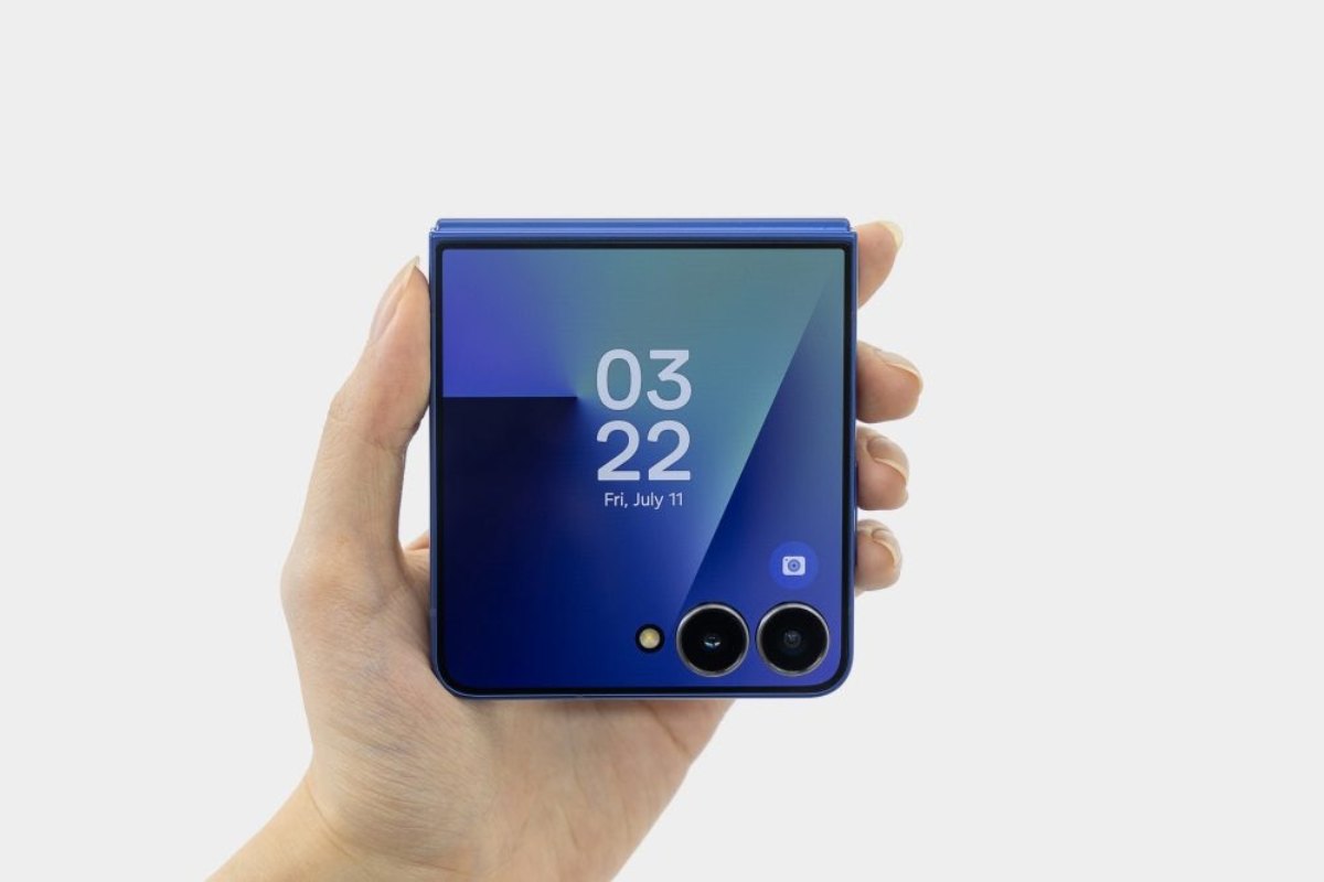 Galaxy Z Flip7: inteligencia artificial y diseño en la palma de tu mano 7