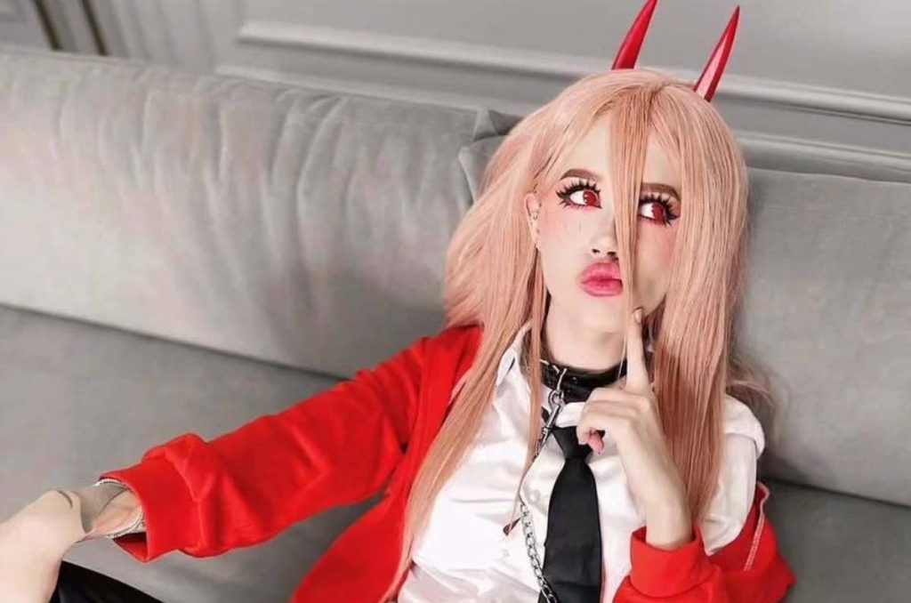 Purple Bitch: la reina del cosplay erótico que creó un imperio