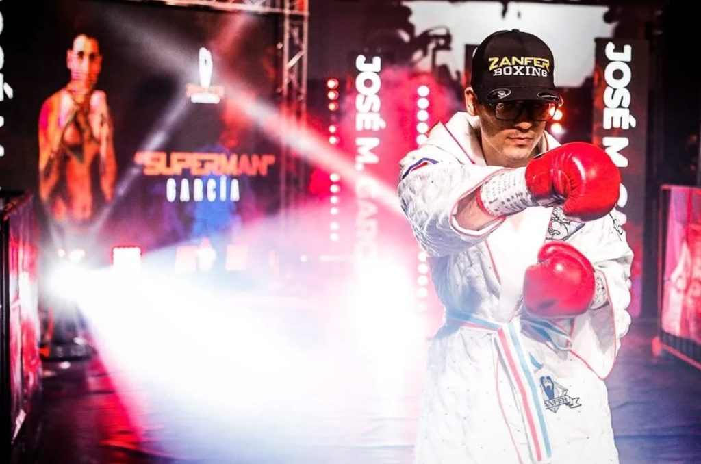 Manuel “Supermán” Vázquez va por el Welter de la AMB