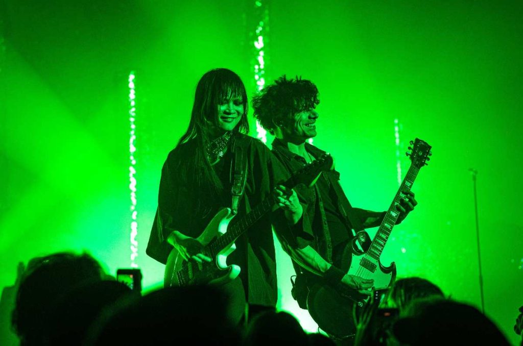 Entrevista con The Sisters of Mercy antes de visitar México