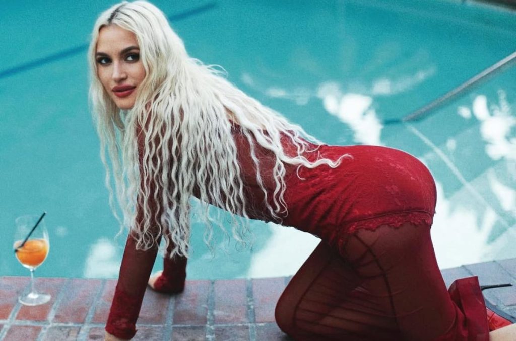 Ella es Kseniya Durst, la ex de Fred Durst que vende su vestido de novia