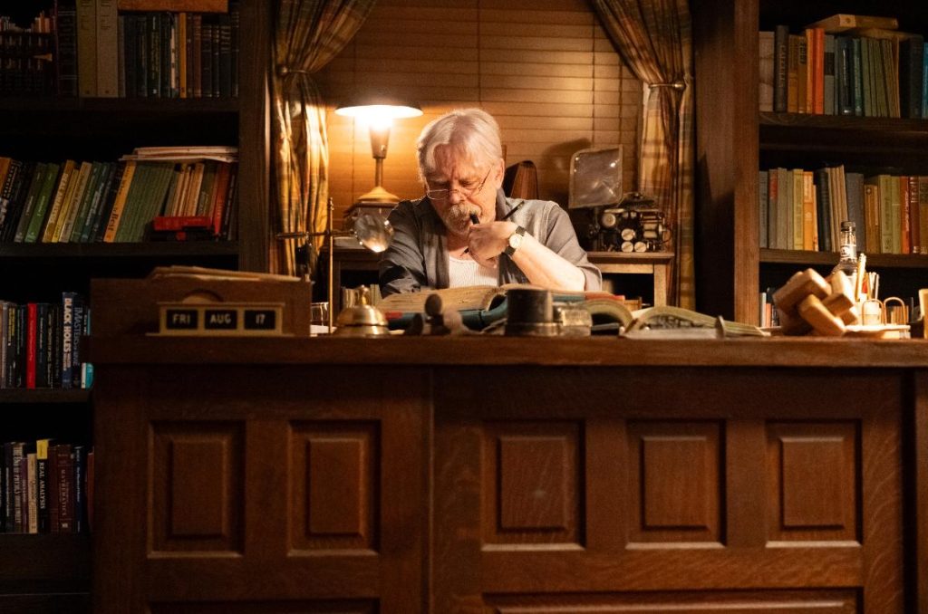 “La vida de Chuck”: una historia que llega al fin del mundo
