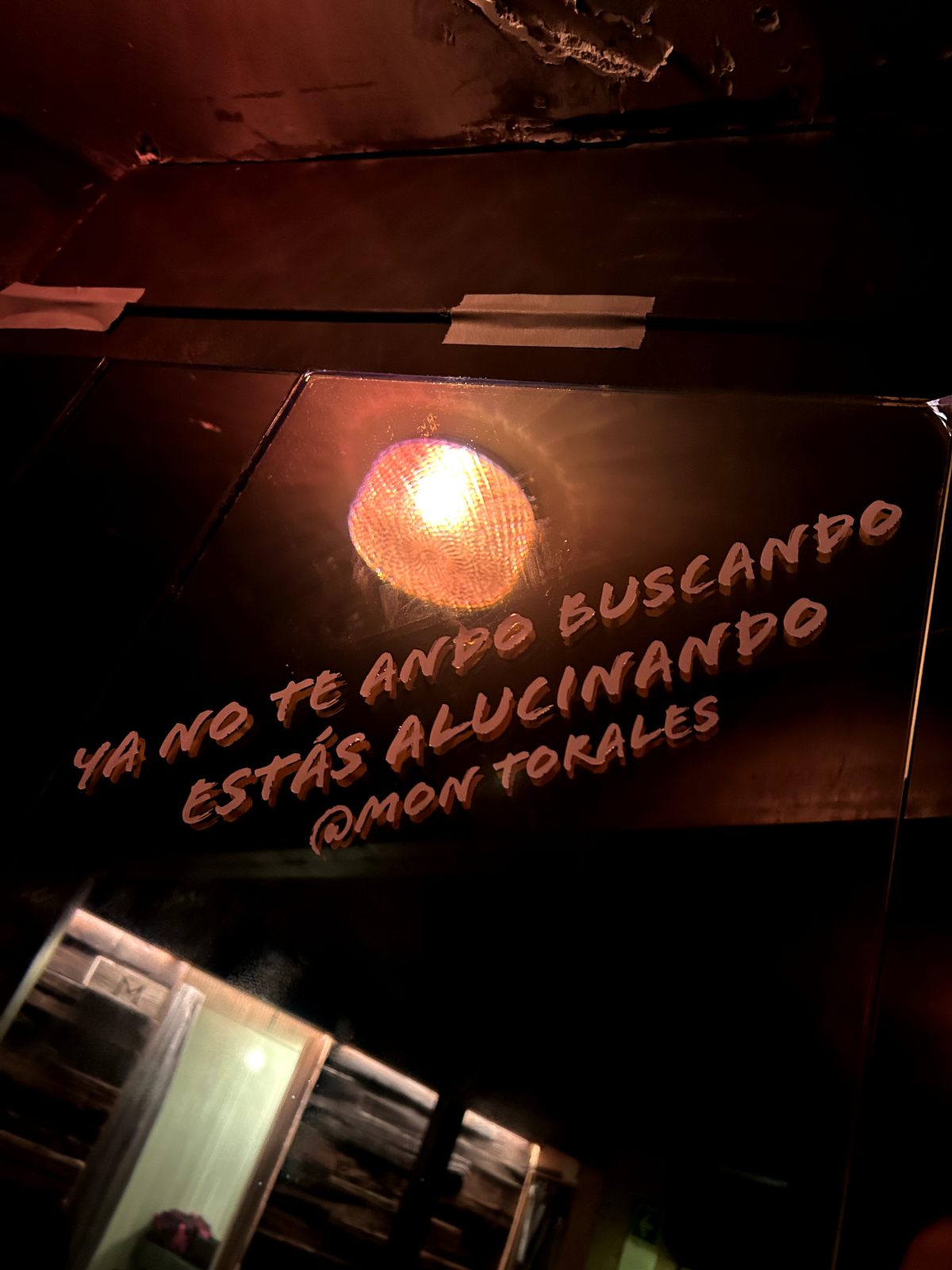 Mon Torales: la voz que inunda la CDMX con frases poderosas 0