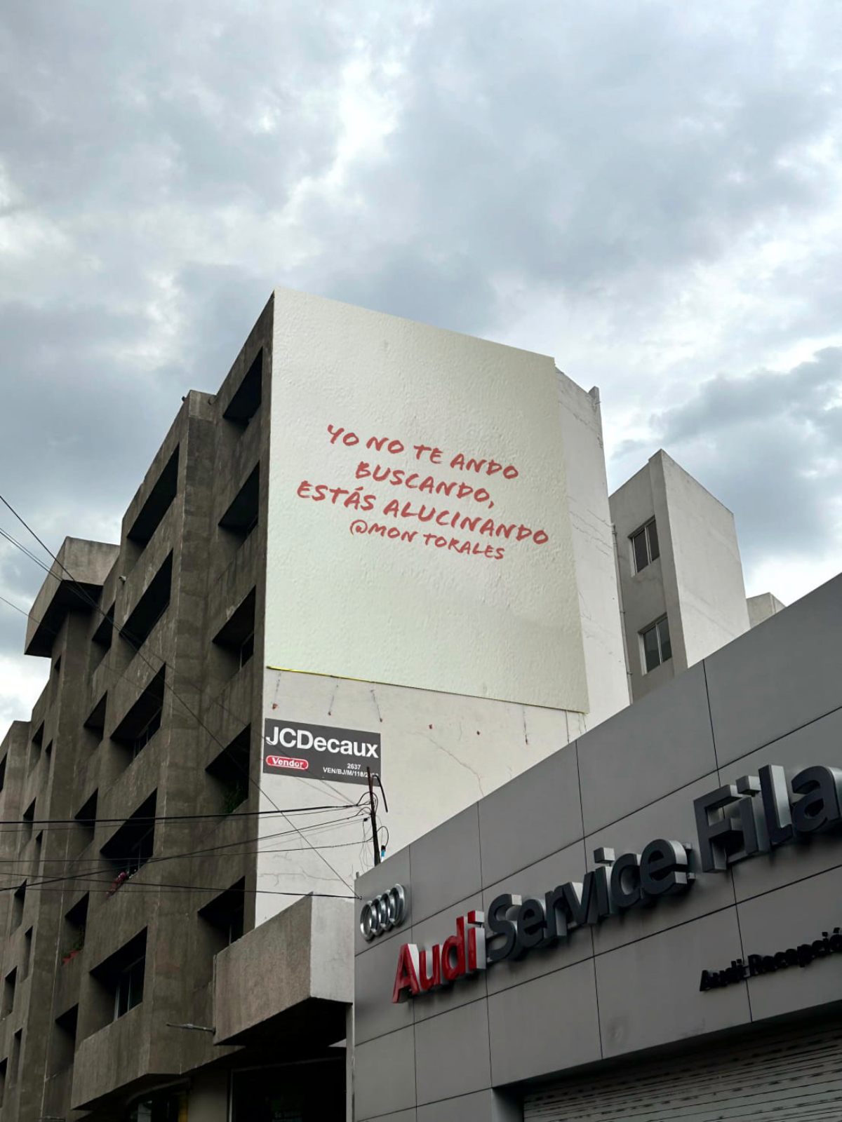Mon Torales: la voz que inunda la CDMX con frases poderosas 1