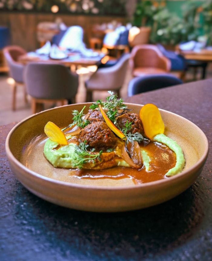 Patio Aruma: Alquimia líquida y gastronomía con sabor a cantina 0