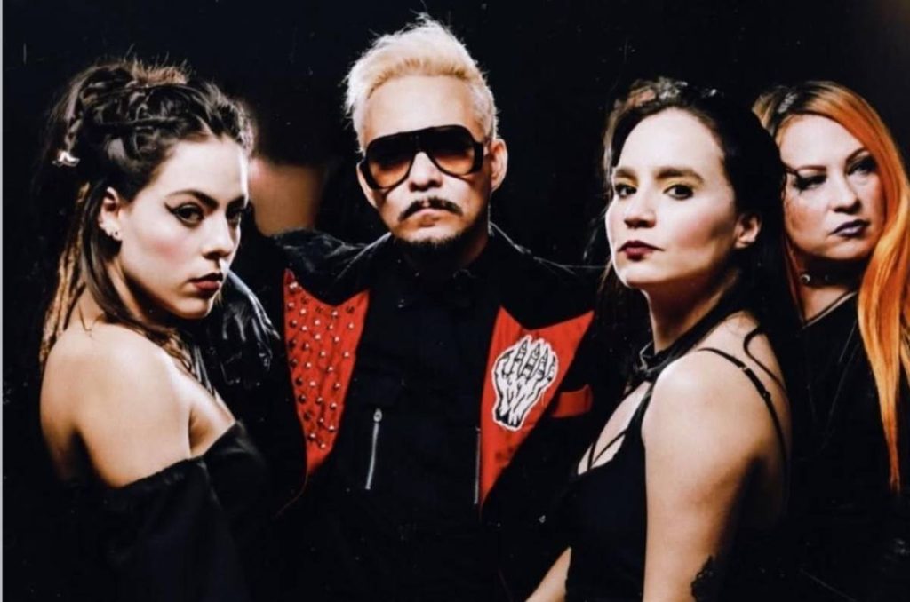 Abominablez: 20 años entre lo extraño y lo esencial
