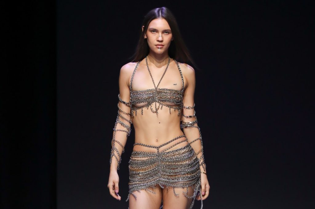 Las modelos más bellas de la Cumbre de Moda BRICS+ Fashion Summit