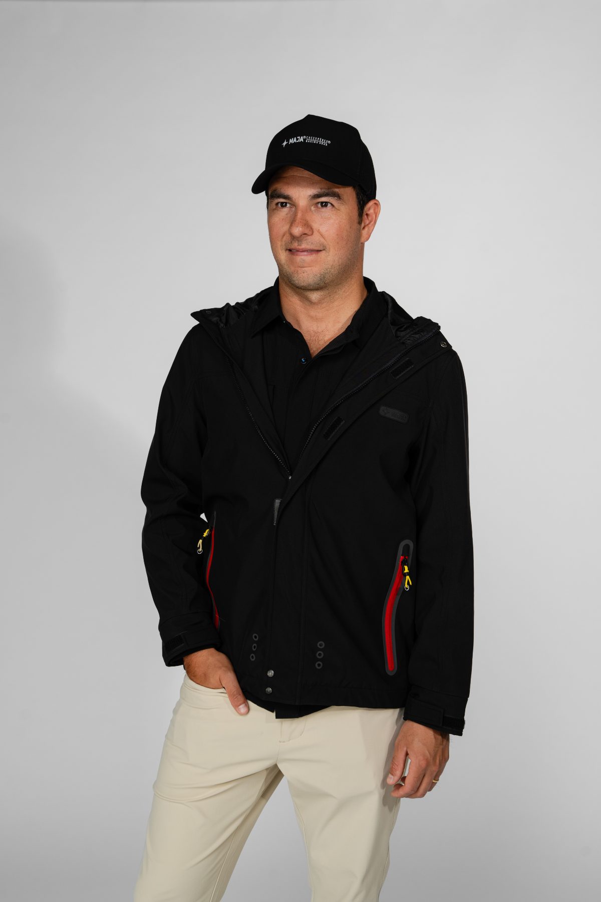 Checo Pérez x MAJA Sportswear: Estos son los básicos de un regreso 0