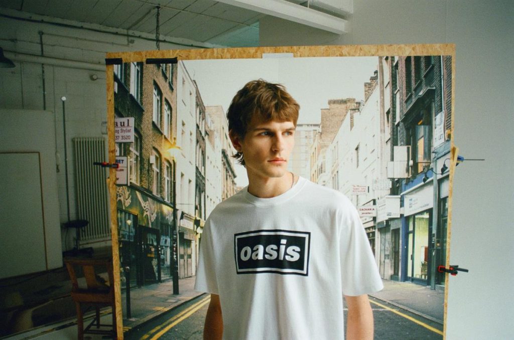 Esta es la segunda colección Levi’s de Oasis